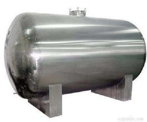 臥式不銹鋼水箱